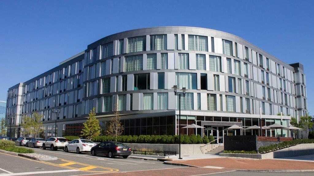 Courtyard By Marriott Philadelphia South At The Navy Yard Hotel Exterior photo